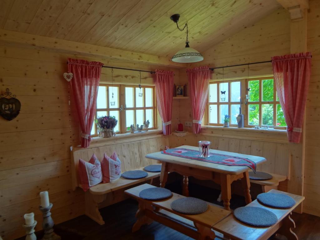 Haus Bichl Apartment Finkenberg Ngoại thất bức ảnh